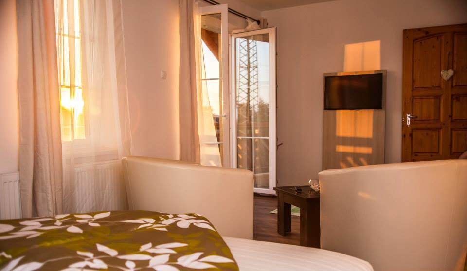 Vulcano Vendeghaz Hotell Mesteri Exteriör bild